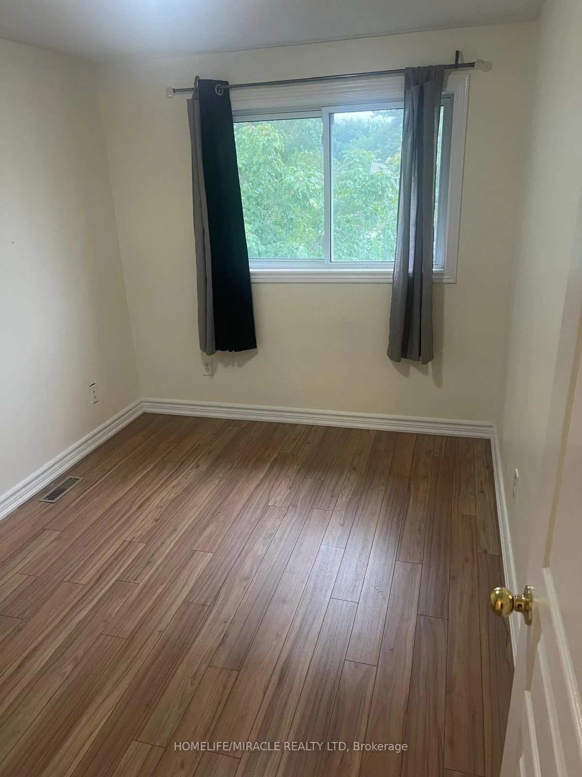 Photo 24 of 83 Grassington Crescent, Brampton, Northgate — HOMEH