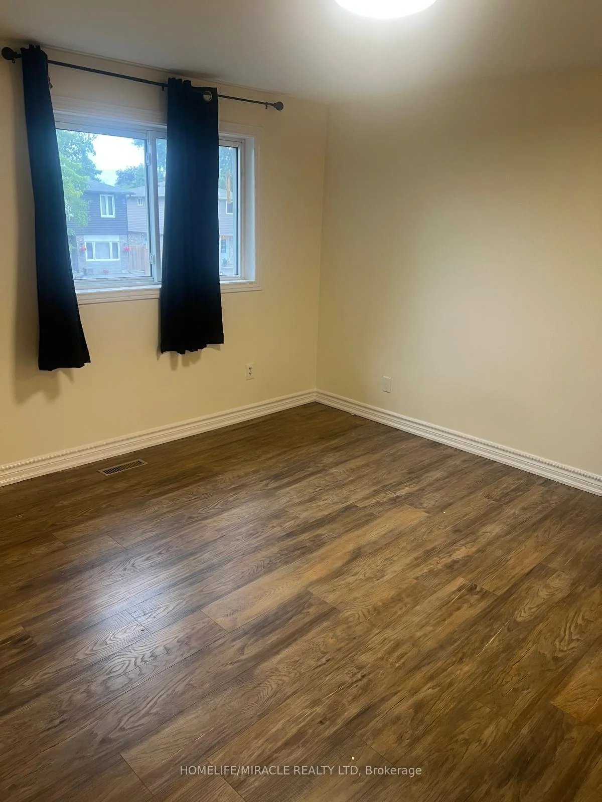 Photo 38 of 83 Grassington Crescent, Brampton, Northgate — HOMEH