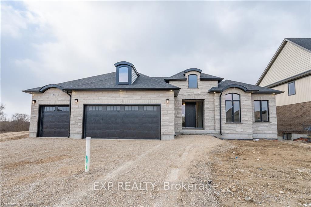 Photo 2 of 2088 Nithview Court, Perth East, North Easthope — HOMEH