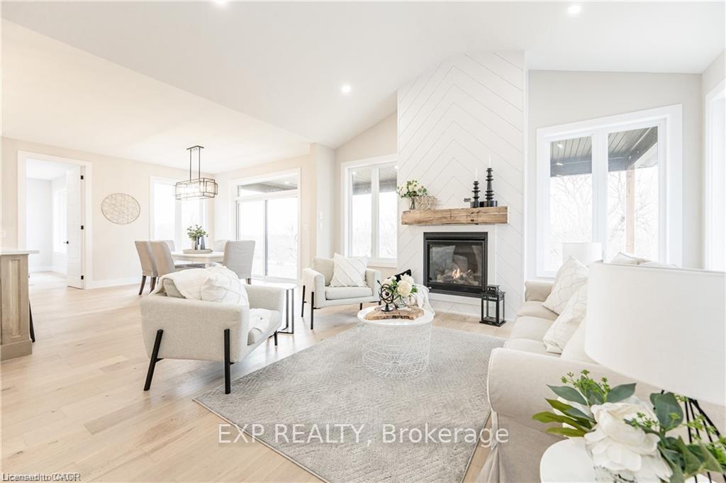 Photo 8 of 2088 Nithview Court, Perth East, North Easthope — HOMEH