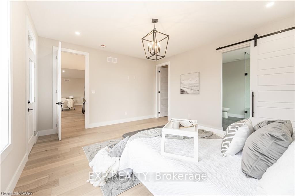 Photo 18 of 2088 Nithview Court, Perth East, North Easthope — HOMEH