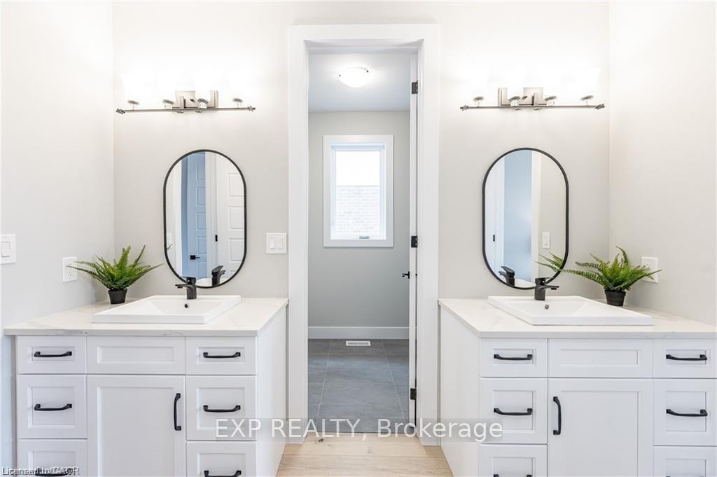 Photo 25 of 2088 Nithview Court, Perth East, North Easthope — HOMEH