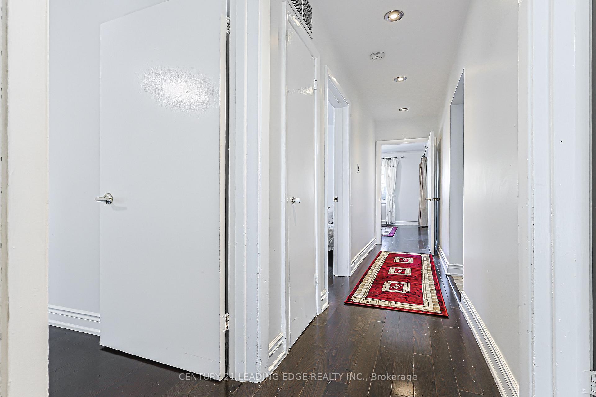 Photo 13 of 246 Ellington Drive, Scarborough, Wexford-Maryvale — HOMEH