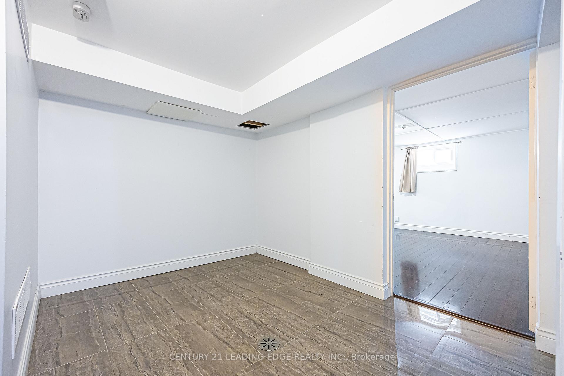 Photo 28 of 246 Ellington Drive, Scarborough, Wexford-Maryvale — HOMEH