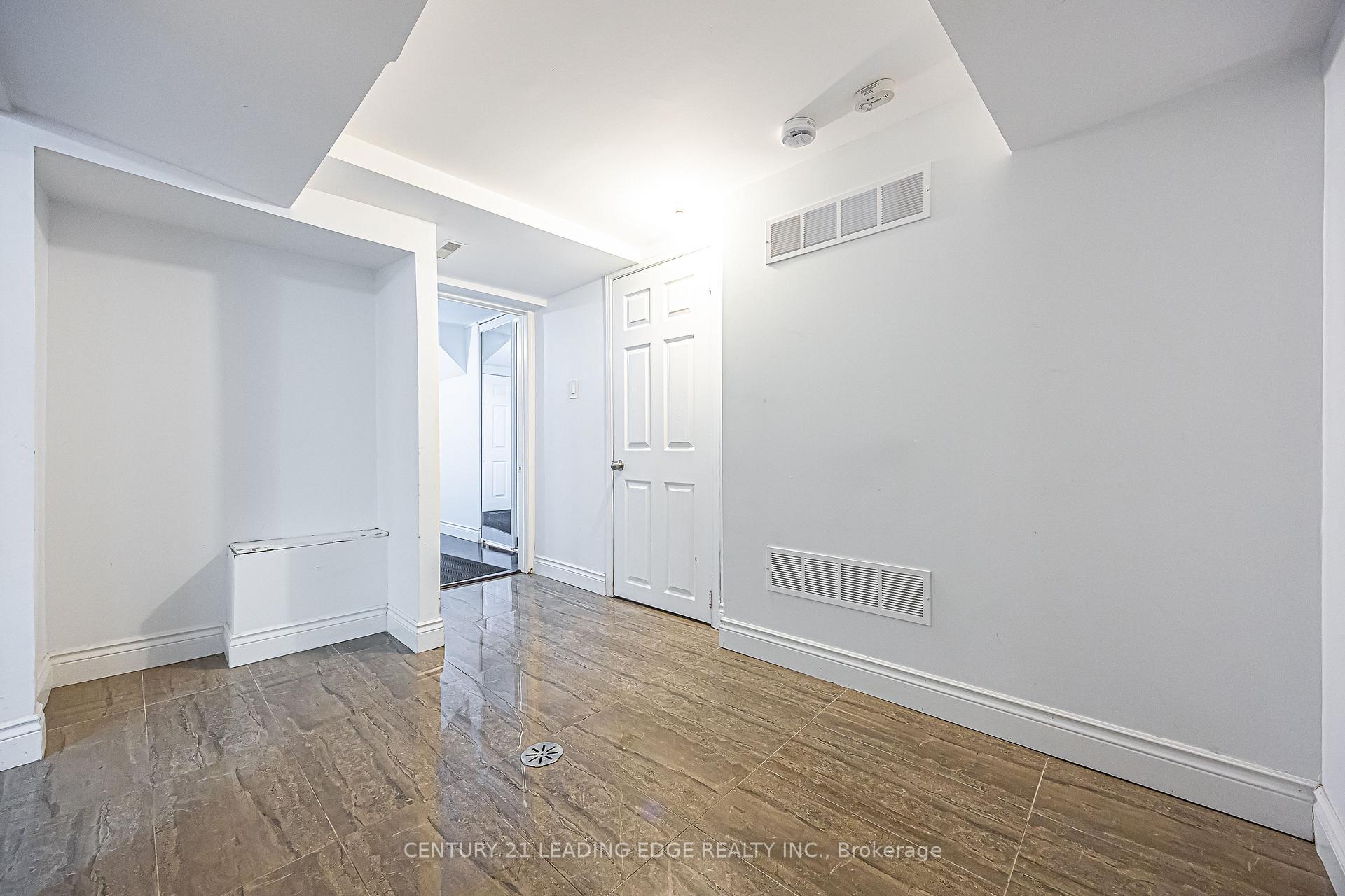 Photo 29 of 246 Ellington Drive, Scarborough, Wexford-Maryvale — HOMEH