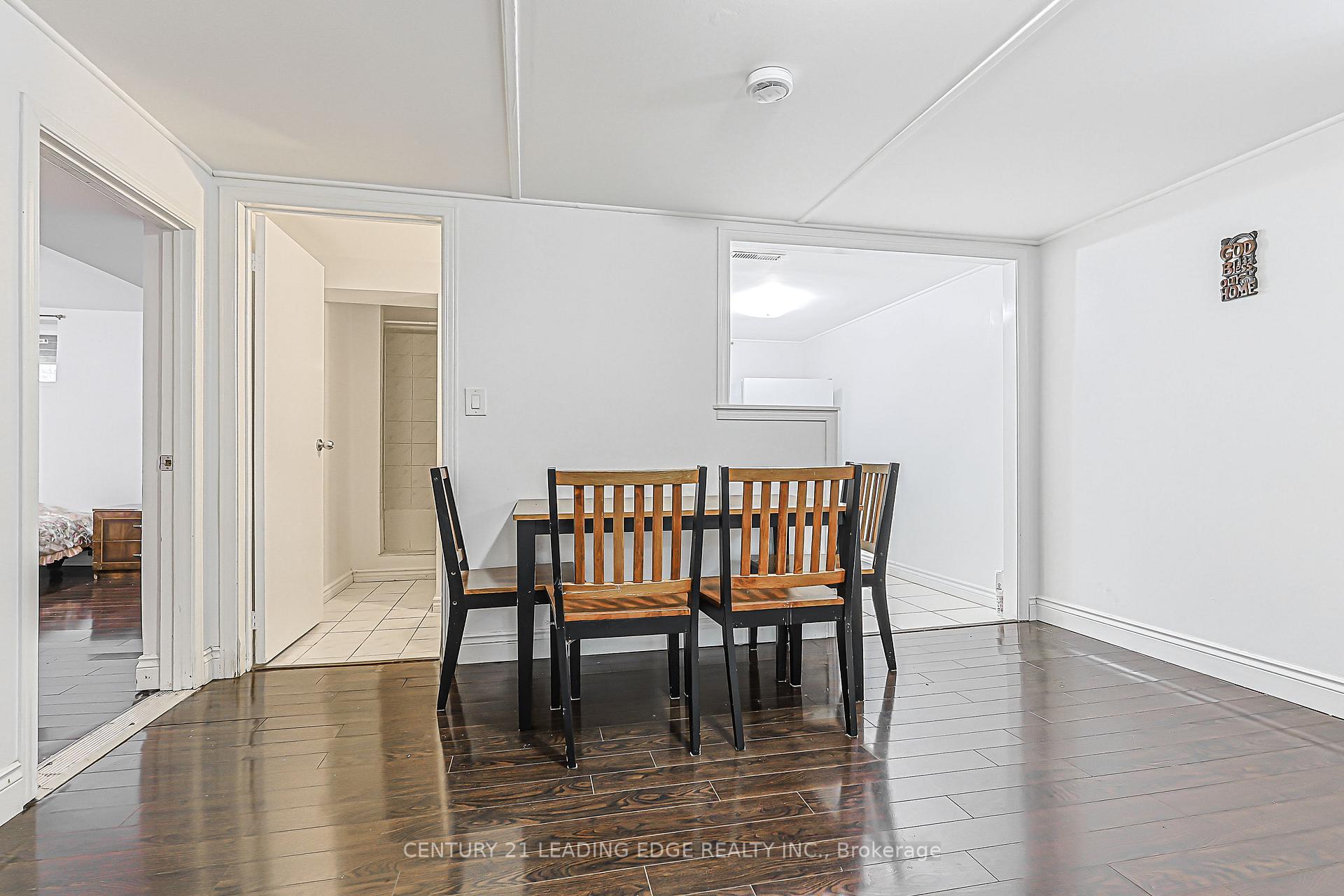 Photo 30 of 246 Ellington Drive, Scarborough, Wexford-Maryvale — HOMEH
