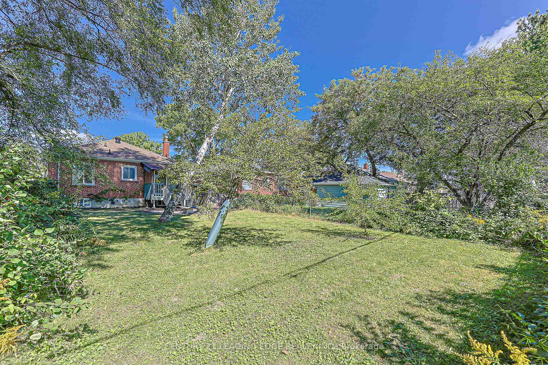 Photo 43 of 246 Ellington Drive, Scarborough, Wexford-Maryvale — HOMEH