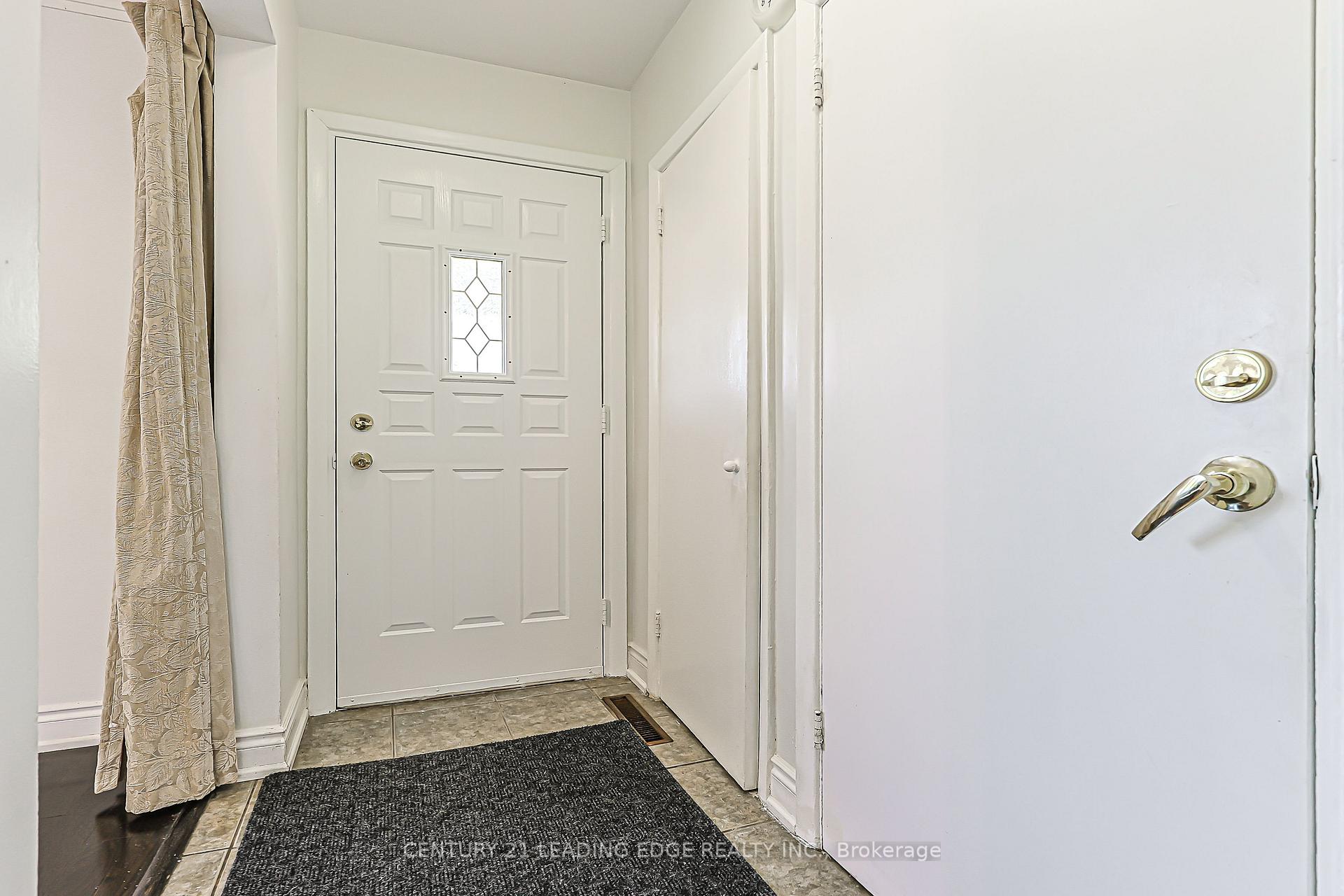 Photo 50 of 246 Ellington Drive, Scarborough, Wexford-Maryvale — HOMEH