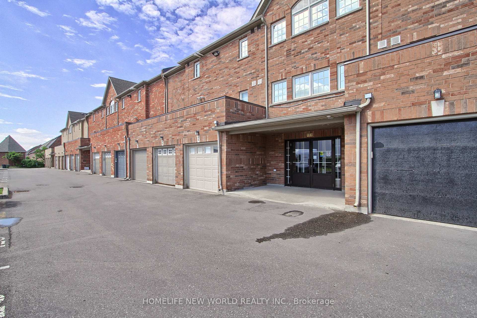 Photo 17 of Unit 3, 133 Isaac Devins Boulevard, North York, Humberlea-Pelmo Park — HOMEH