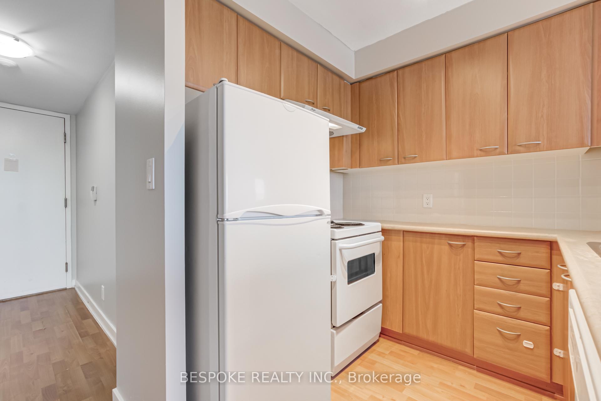 Photo 16 of Unit 1502, 36 Lee Centre Drive, Scarborough, Woburn — HOMEH
