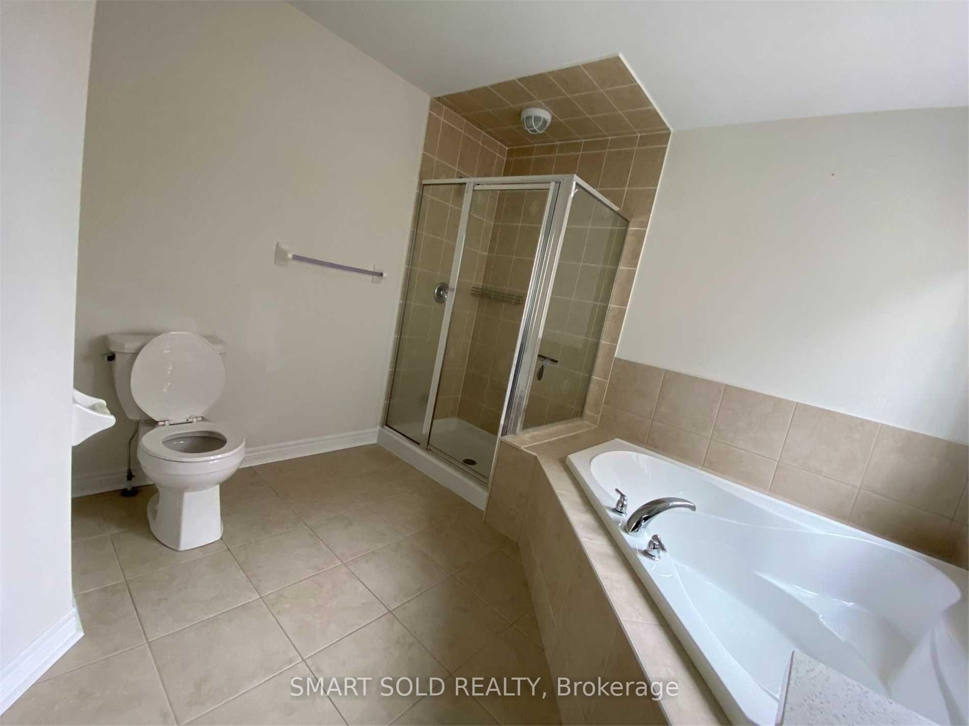 Photo 11 of 74 Murison Drive, Markham, Cathedraltown — HOMEH