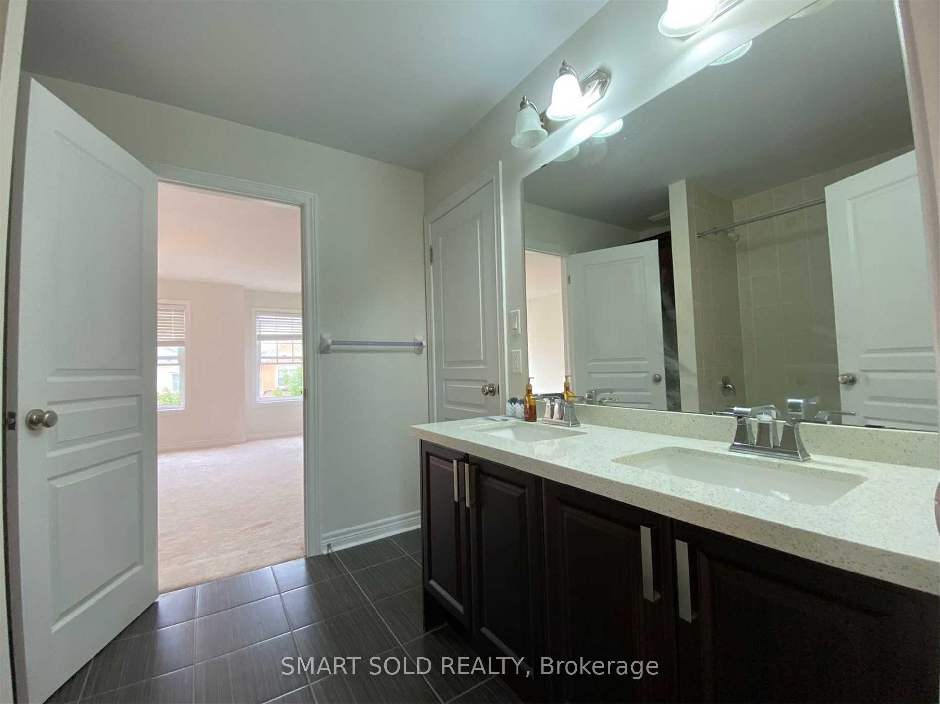 Photo 17 of 74 Murison Drive, Markham, Cathedraltown — HOMEH