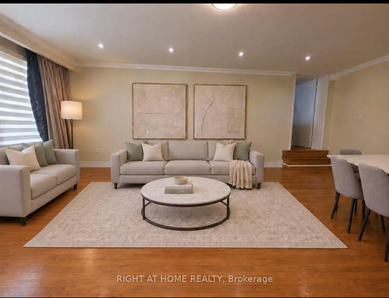 Photo 3 of Unit UPPER LEVEL, 26 Wedgewood Drive, North York, Newtonbrook East — HOMEH
