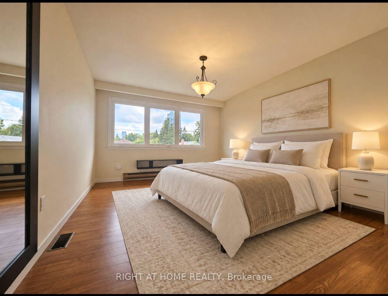 Photo 9 of Unit UPPER LEVEL, 26 Wedgewood Drive, North York, Newtonbrook East — HOMEH