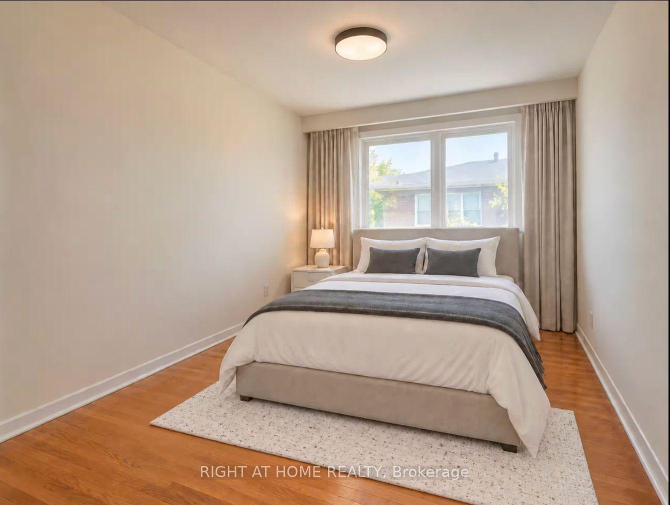 Photo 11 of Unit UPPER LEVEL, 26 Wedgewood Drive, North York, Newtonbrook East — HOMEH
