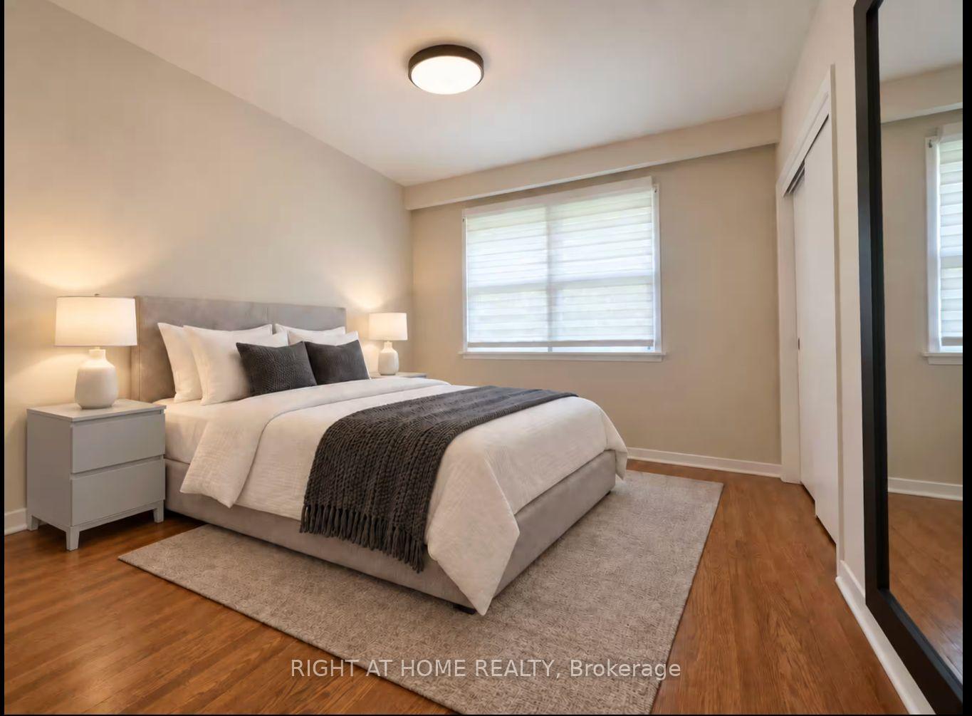 Photo 12 of Unit UPPER LEVEL, 26 Wedgewood Drive, North York, Newtonbrook East — HOMEH