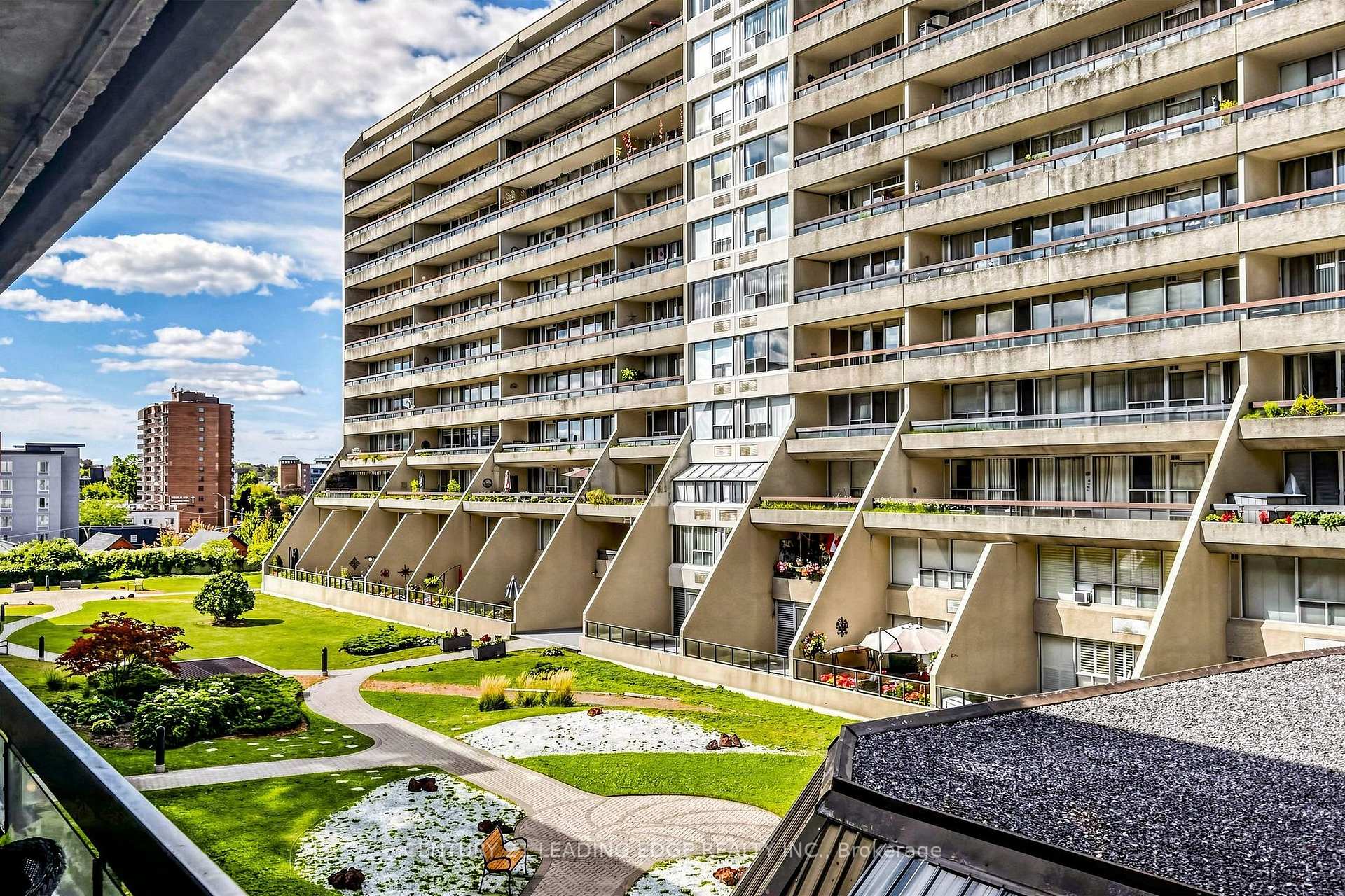Photo 40 of Unit 429, 50 Richmond Street E, Oshawa, O'Neill — HOMEH