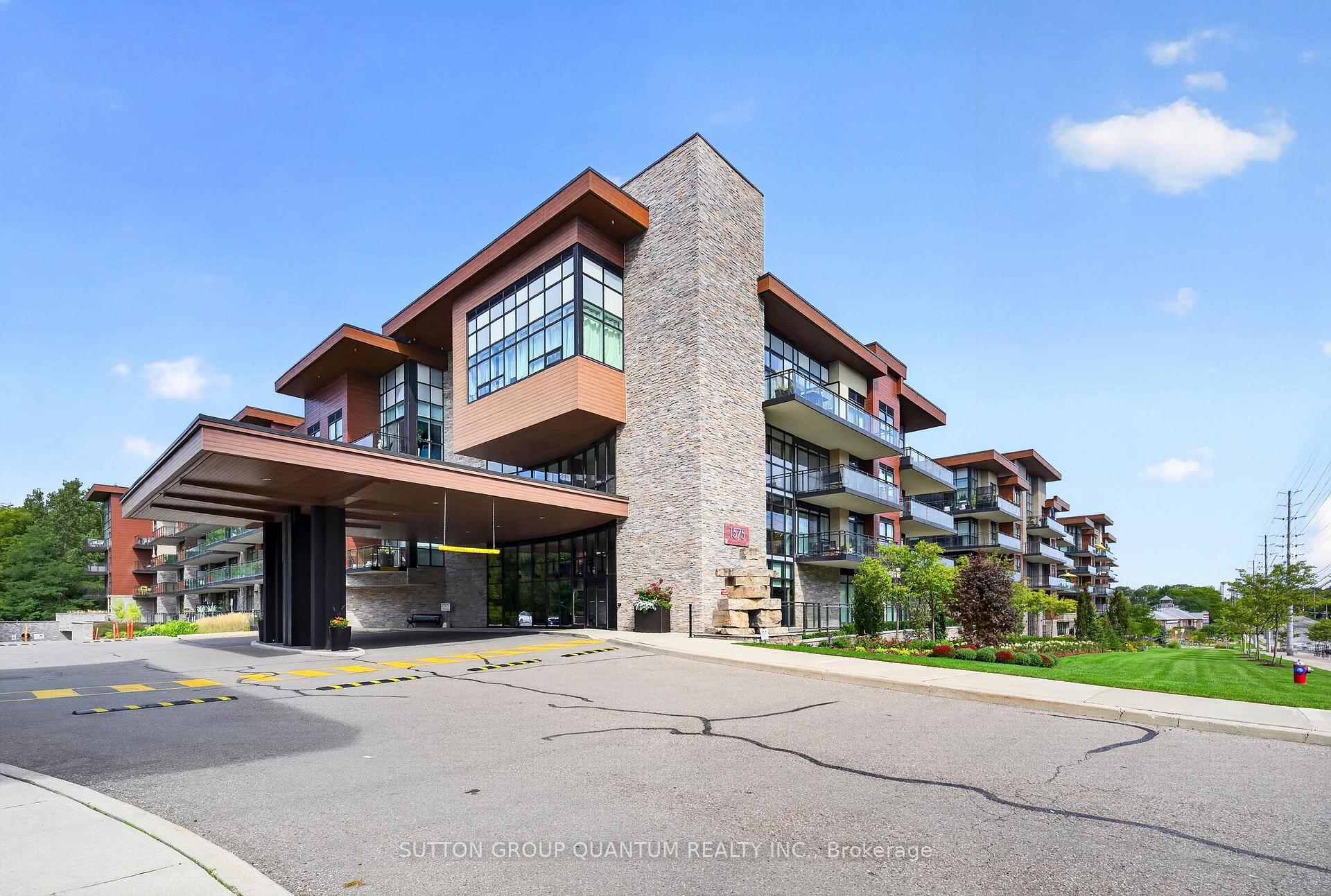 Photo of Unit 163, 1575 Lakeshore Road