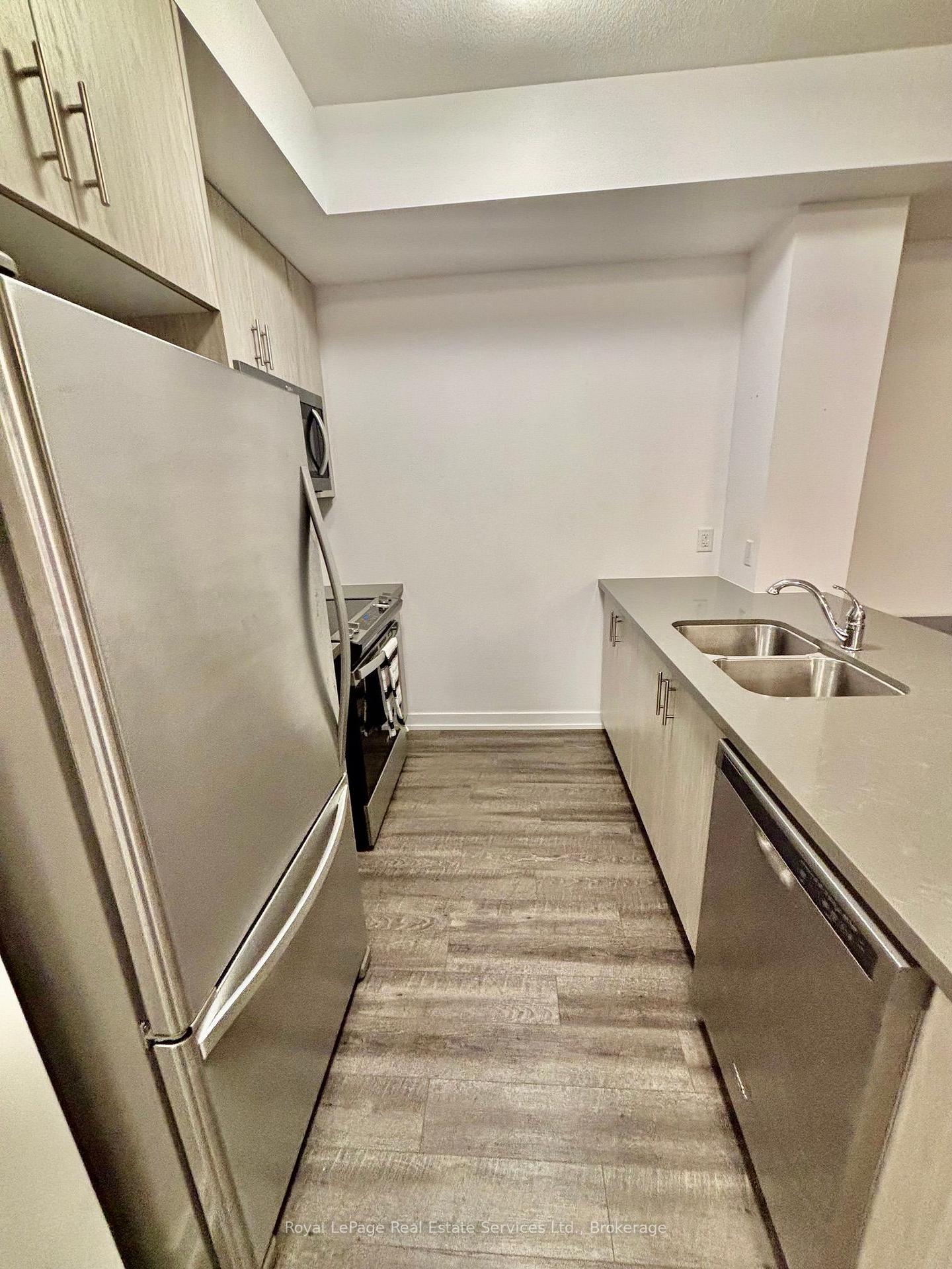 Photo 4 of Unit 814, 450 Dundas Street, Hamilton, Waterdown — HOMEH