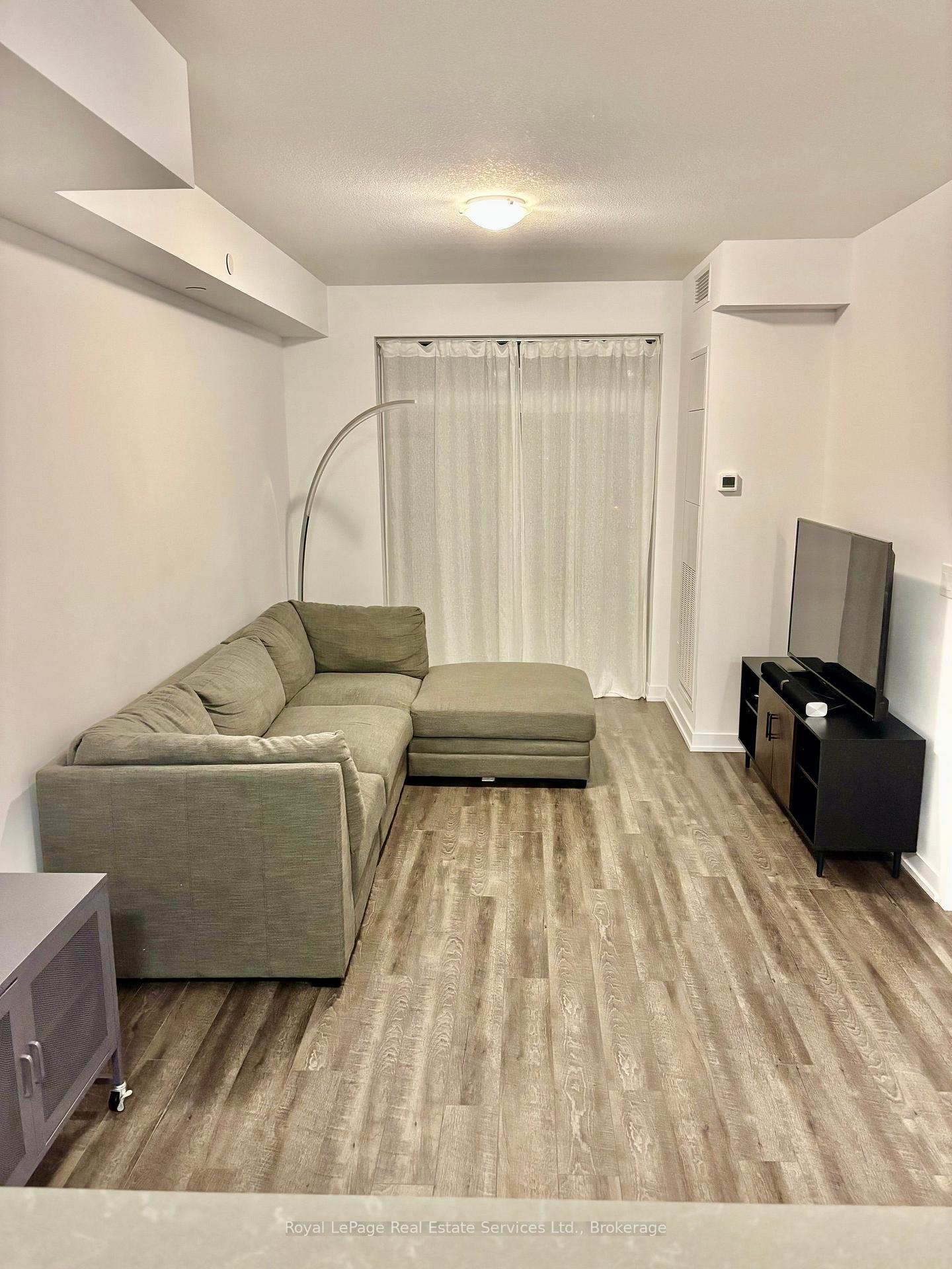 Photo 6 of Unit 814, 450 Dundas Street, Hamilton, Waterdown — HOMEH