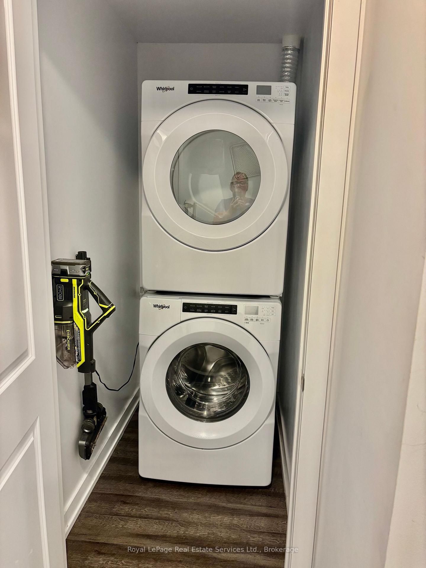 Photo 8 of Unit 814, 450 Dundas Street, Hamilton, Waterdown — HOMEH