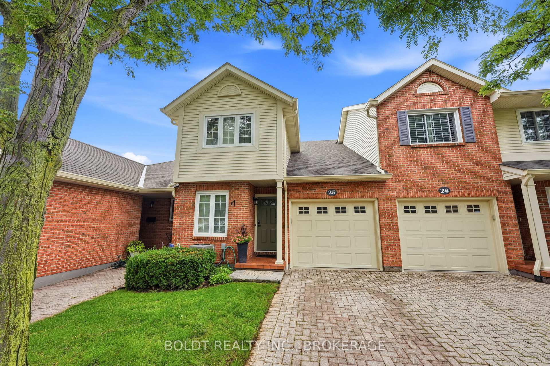 Photo of Unit 25, 275 Pelham Road