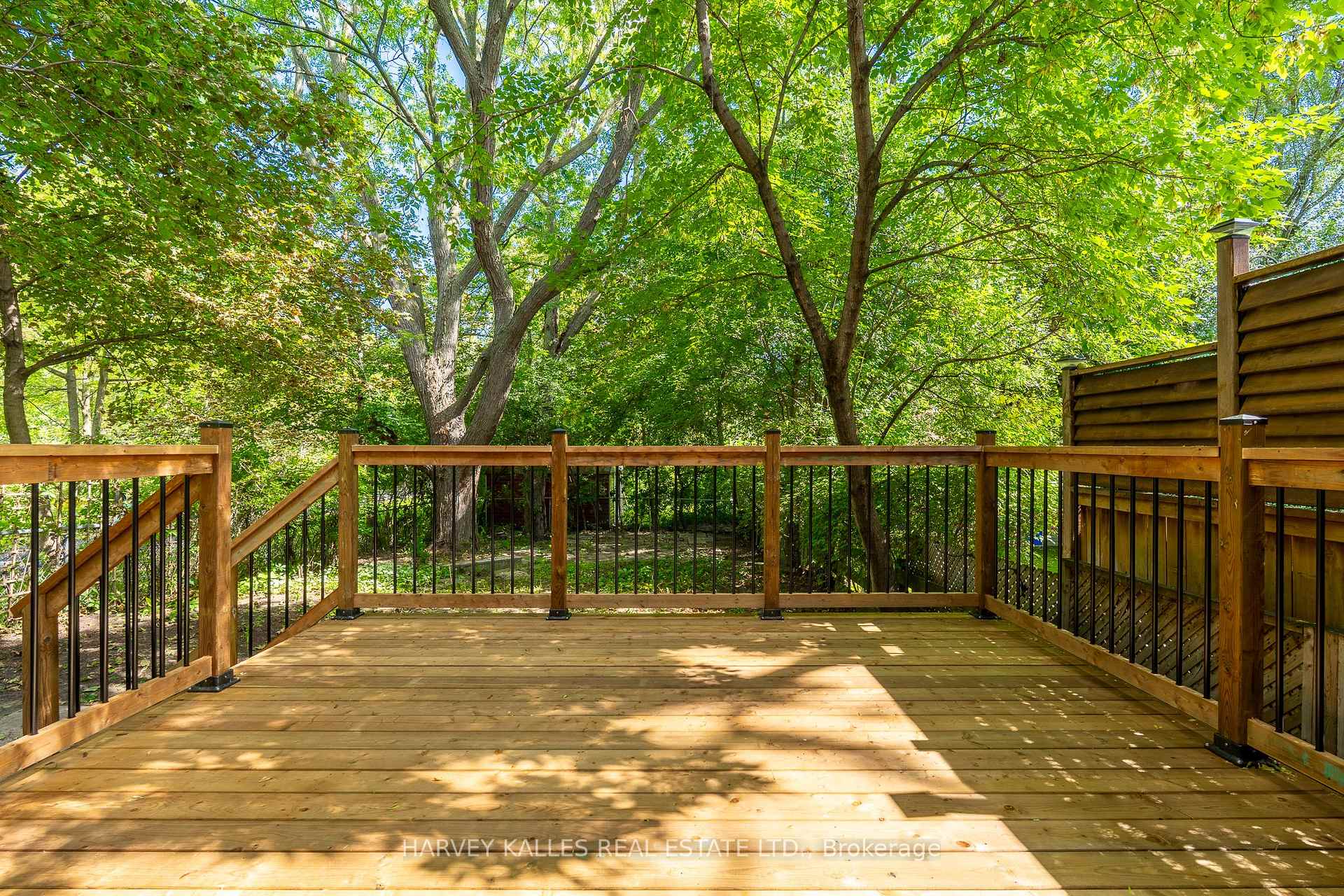 Photo 29 of 2258 Brookhurst Road, Mississauga, Clarkson — HOMEH