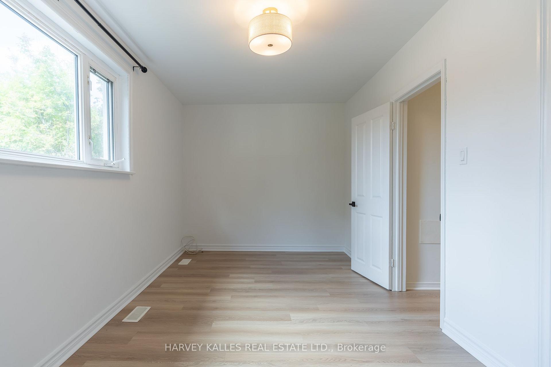 Photo 45 of 2258 Brookhurst Road, Mississauga, Clarkson — HOMEH
