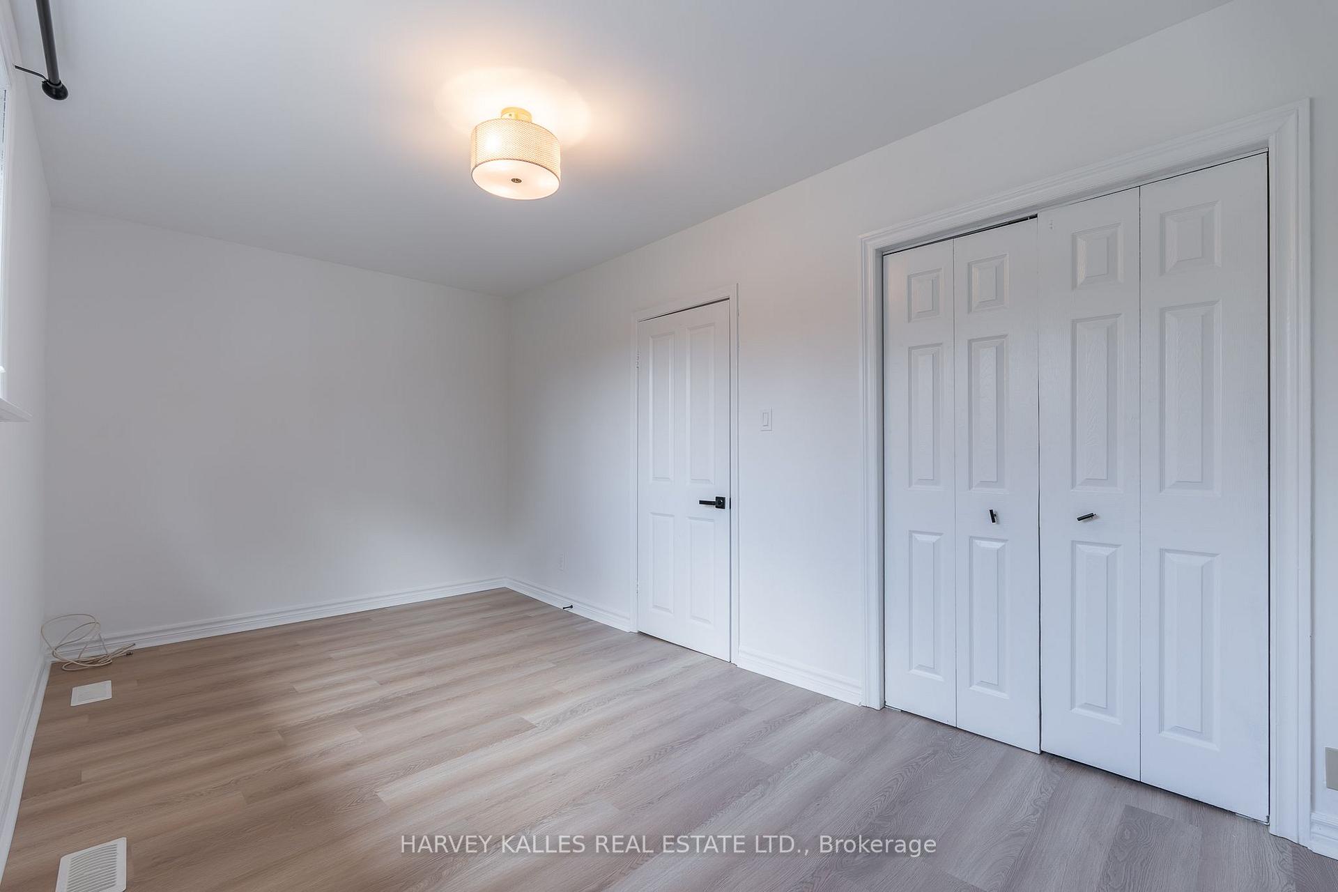 Photo 54 of 2258 Brookhurst Road, Mississauga, Clarkson — HOMEH