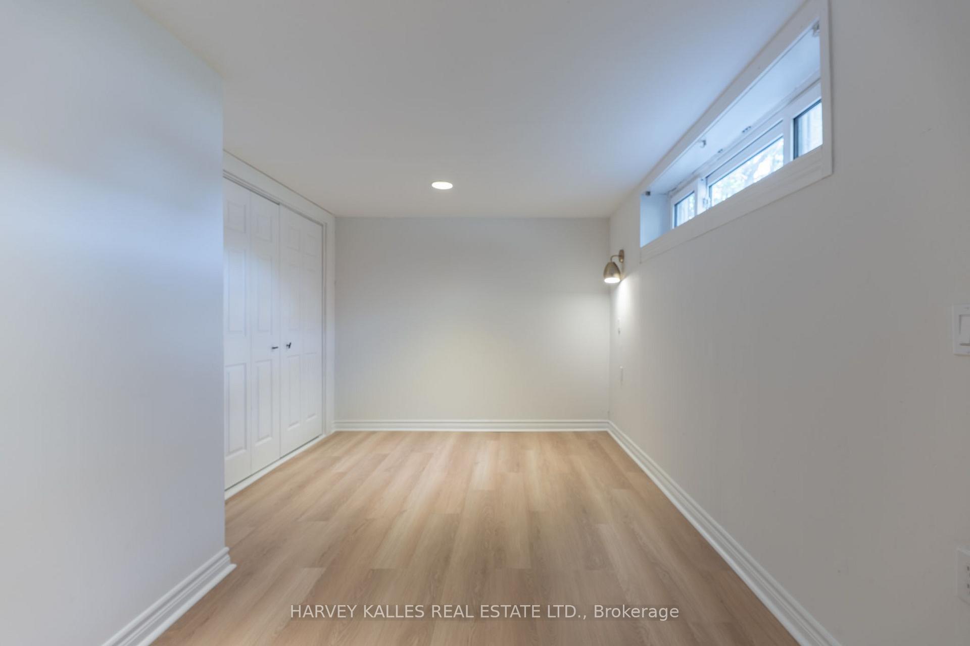 Photo 55 of 2258 Brookhurst Road, Mississauga, Clarkson — HOMEH