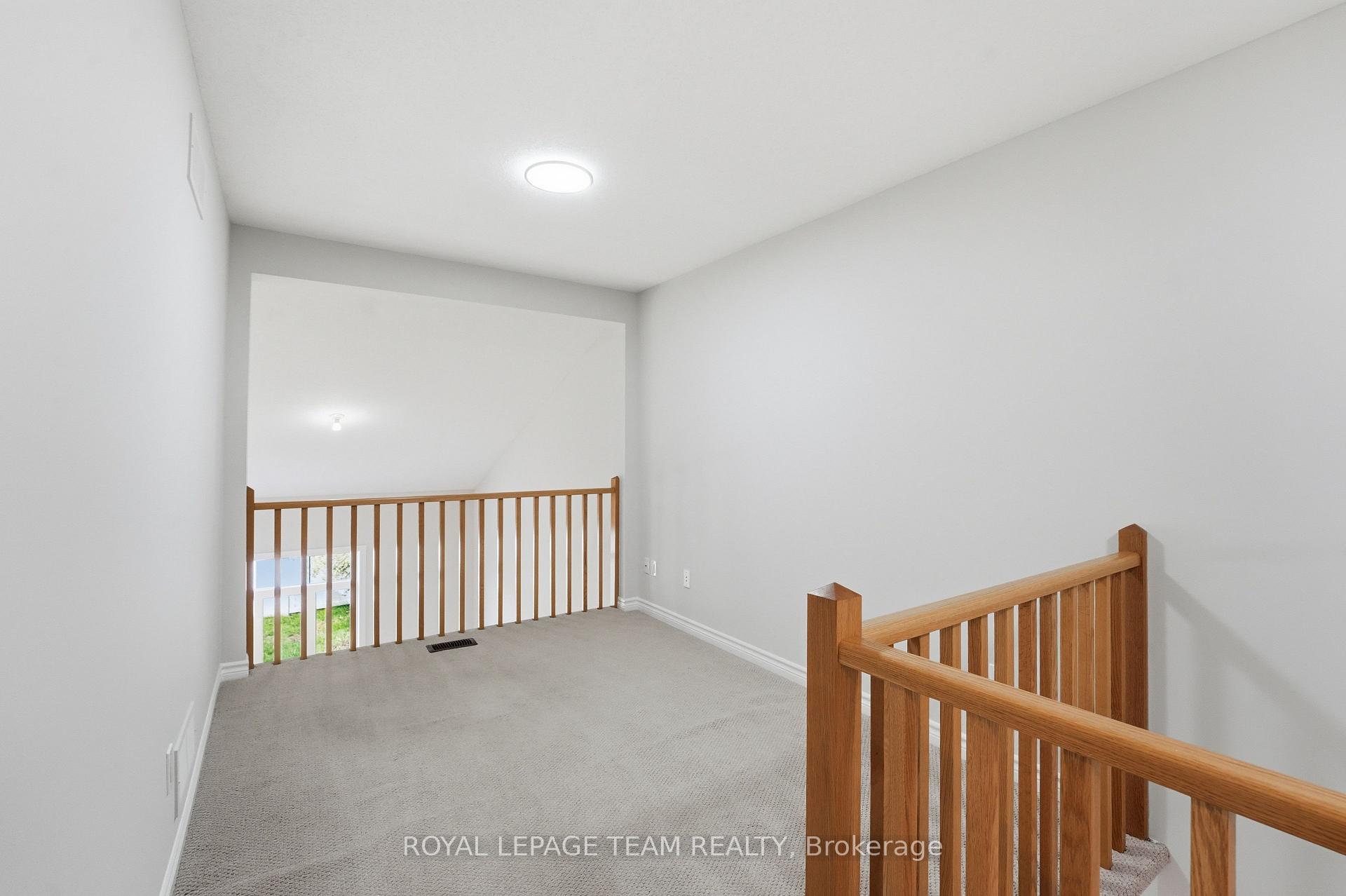 Photo 29 of 239 Tandalee Crescent, Ottawa, Kanata - Emerald Meadows/Trailwest — HOMEH