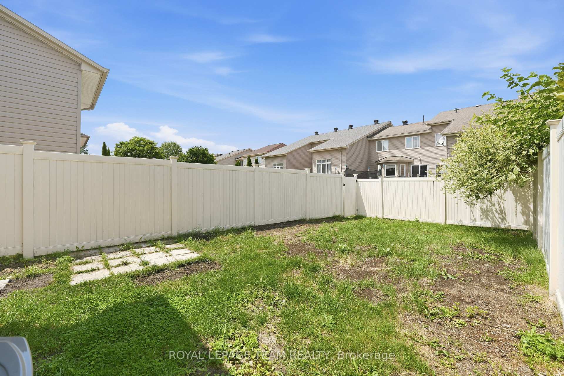 Photo 37 of 239 Tandalee Crescent, Ottawa, Kanata - Emerald Meadows/Trailwest — HOMEH