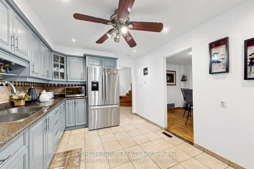 Photo 14 of 86 Halfmoon Square, Scarborough, Highland Creek — HOMEH