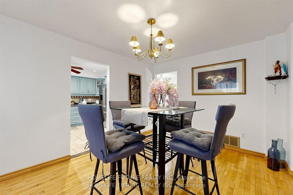 Photo 17 of 86 Halfmoon Square, Scarborough, Highland Creek — HOMEH