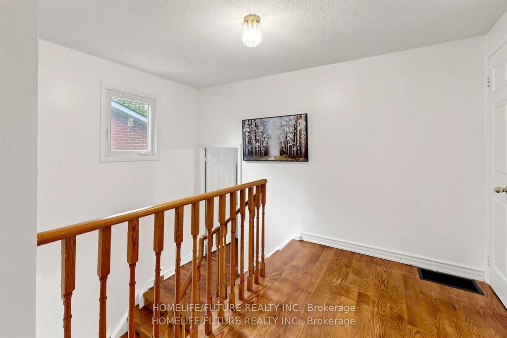 Photo 23 of 86 Halfmoon Square, Scarborough, Highland Creek — HOMEH