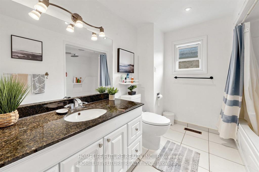 Photo 31 of 86 Halfmoon Square, Scarborough, Highland Creek — HOMEH