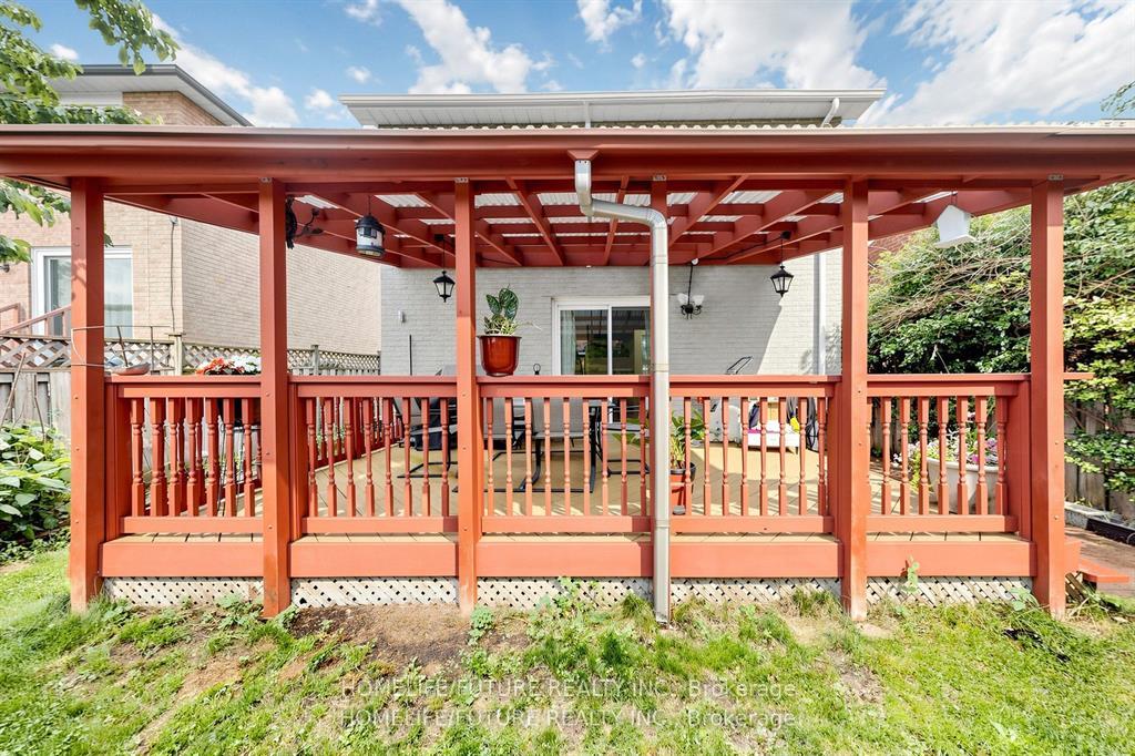 Photo 39 of 86 Halfmoon Square, Scarborough, Highland Creek — HOMEH