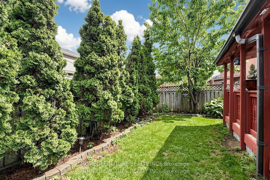 Photo 43 of 86 Halfmoon Square, Scarborough, Highland Creek — HOMEH
