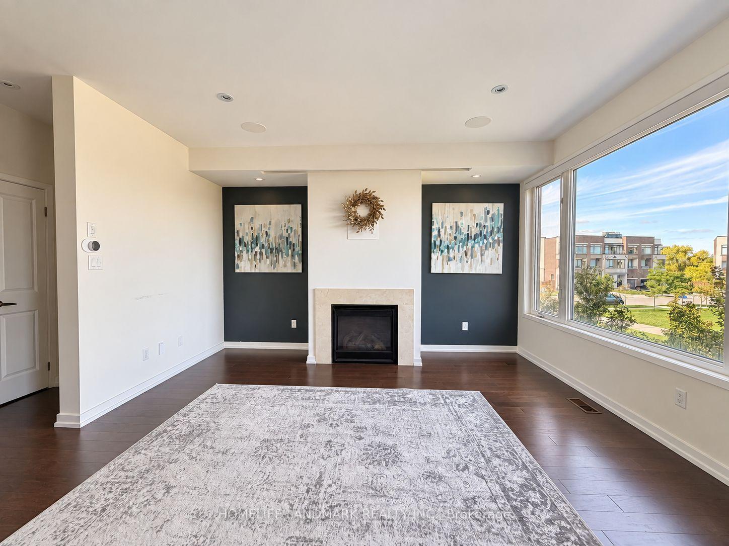 Photo 3 of Unit 3, 211 Squire Crescent, Oakville, Glenorchy — HOMEH