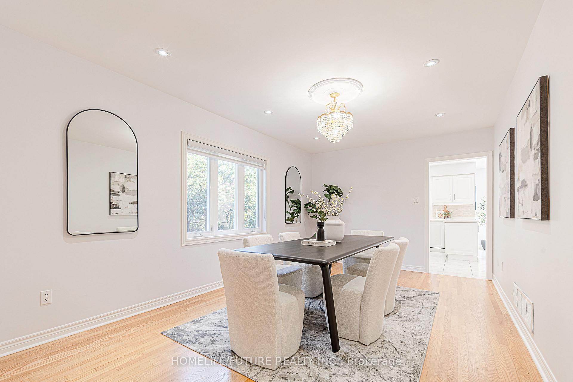 Photo 9 of 42 Boxwood Crescent, Markham, Rouge Fairways — HOMEH