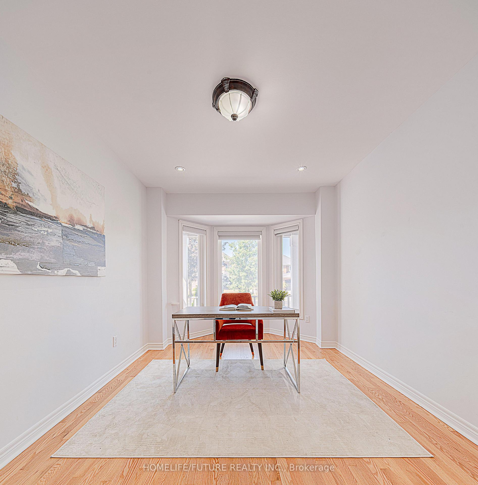 Photo 17 of 42 Boxwood Crescent, Markham, Rouge Fairways — HOMEH