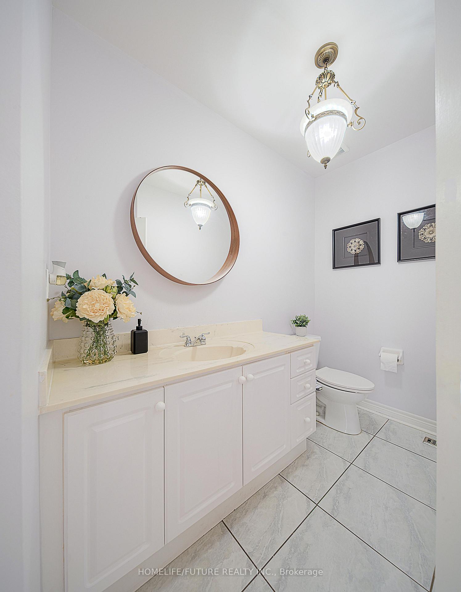 Photo 18 of 42 Boxwood Crescent, Markham, Rouge Fairways — HOMEH