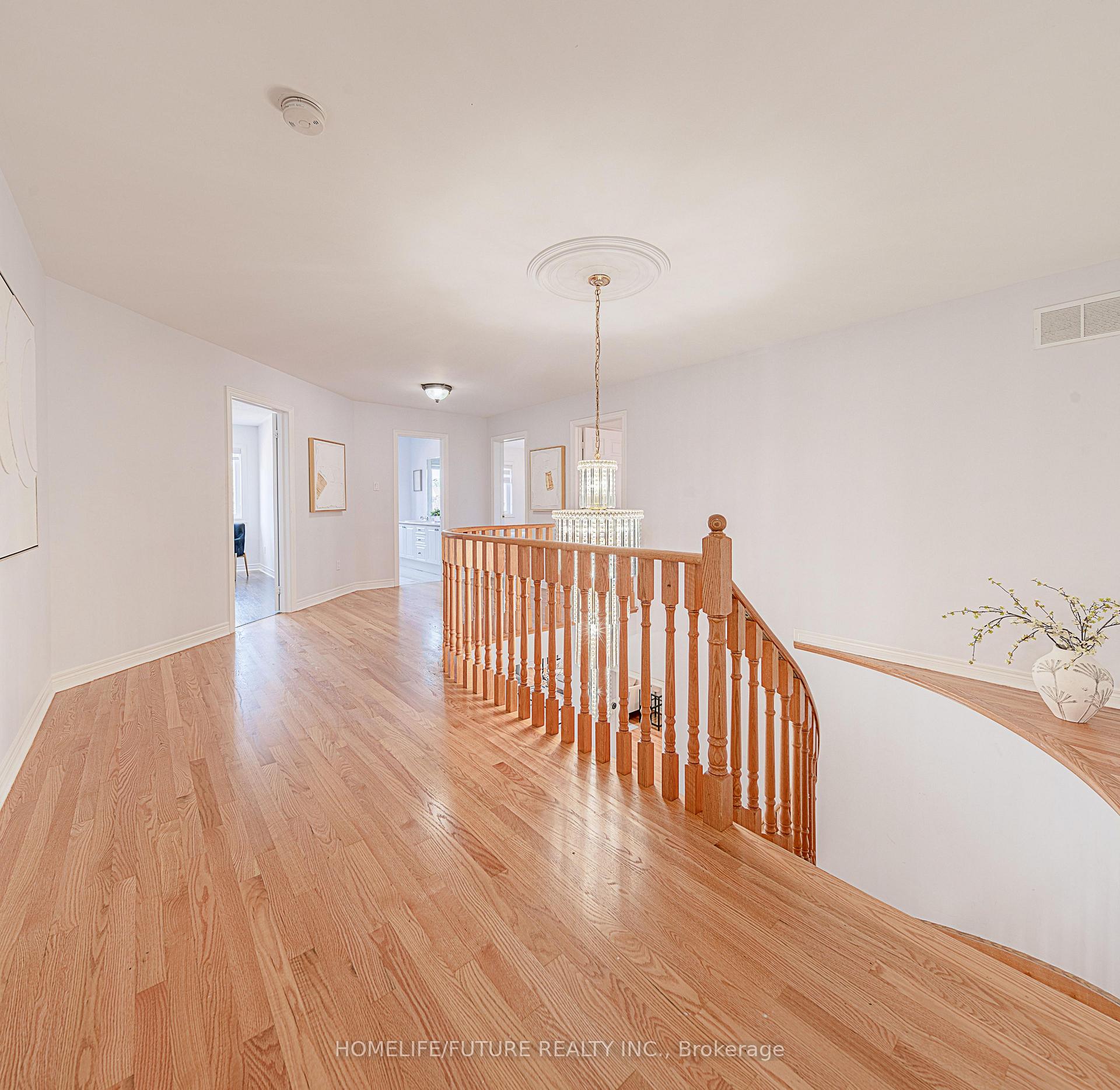 Photo 26 of 42 Boxwood Crescent, Markham, Rouge Fairways — HOMEH