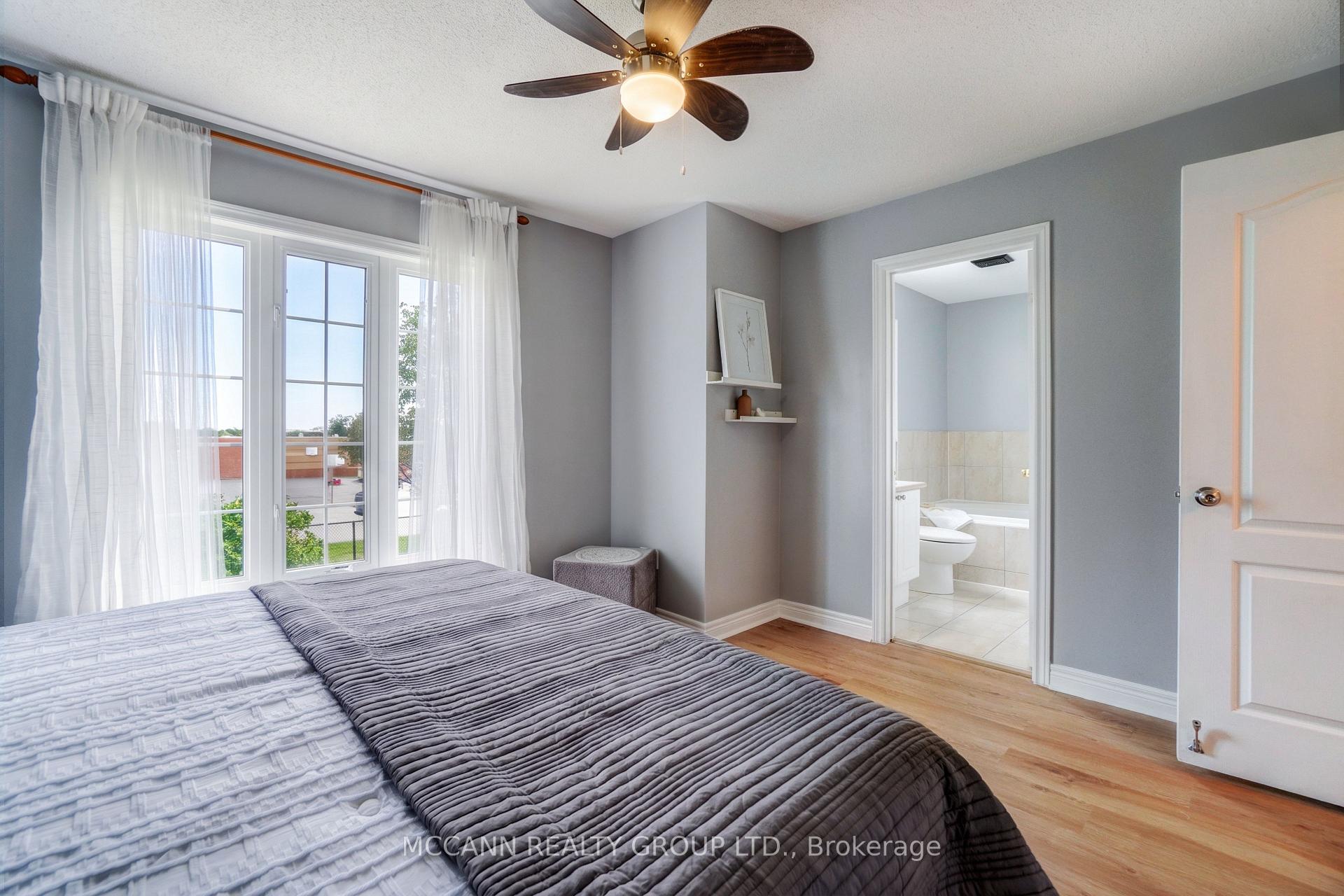 Photo 20 of 31 Hatch Street, Whitby, Brooklin — HOMEH