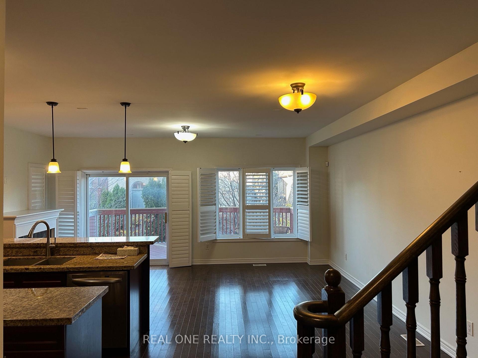 Photo 3 of 2429 Presquile Drive, Oakville, Joshua Creek — HOMEH