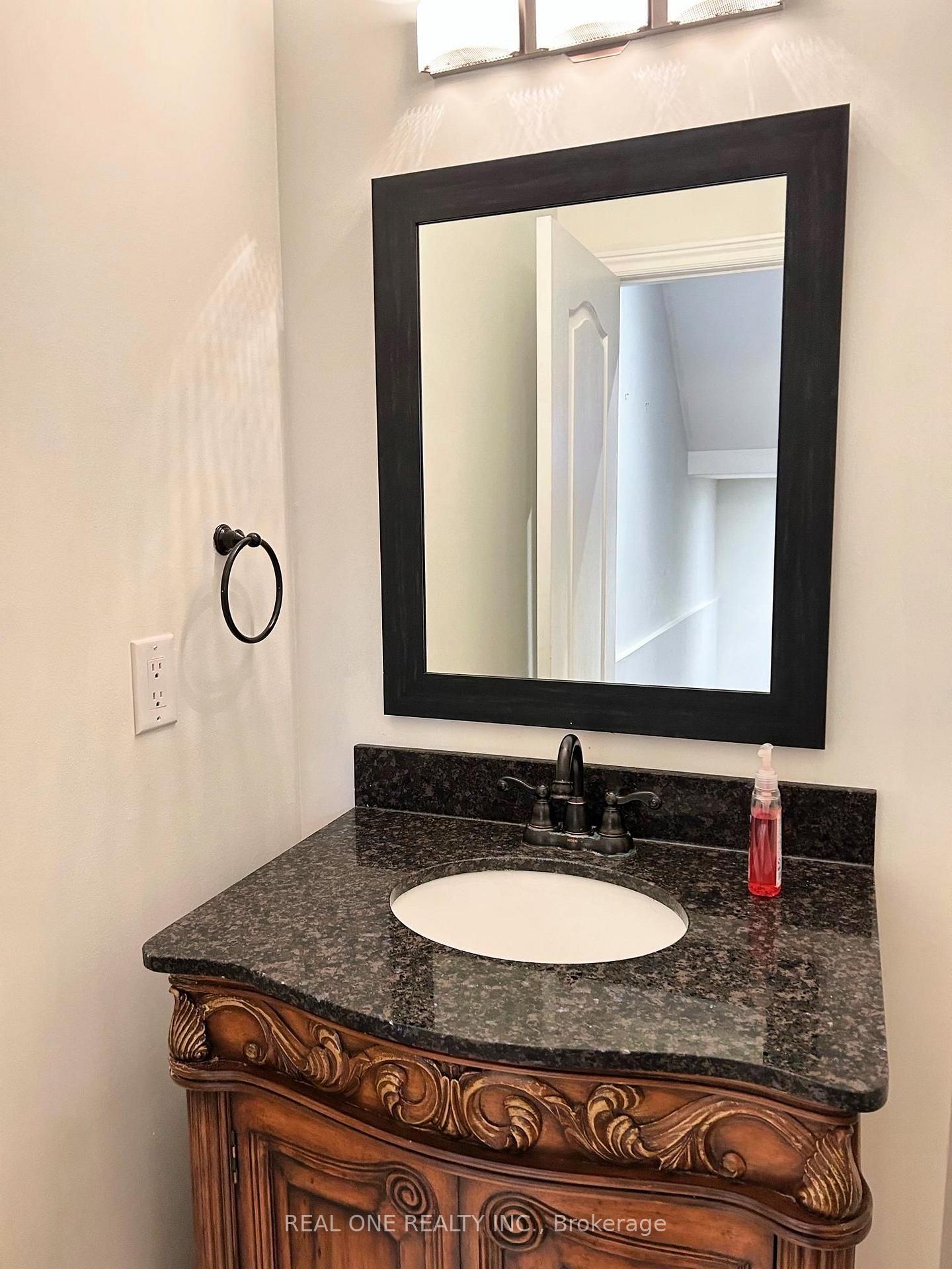 Photo 18 of 2429 Presquile Drive, Oakville, Joshua Creek — HOMEH