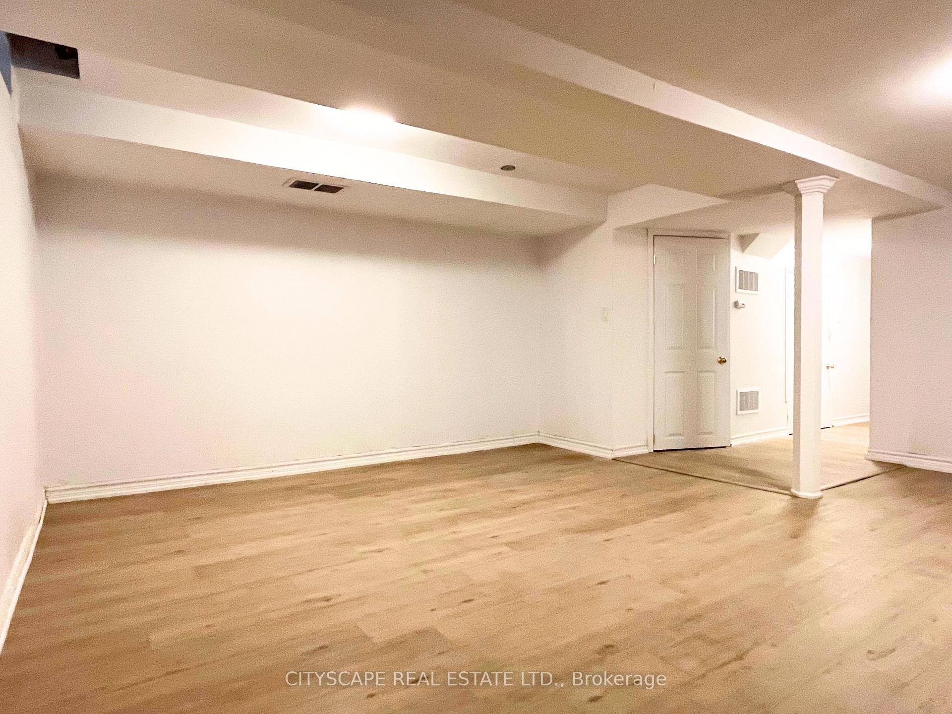 Photo 21 of Unit 33, 68 Gilgorm Road, Brampton, Brampton West — HOMEH