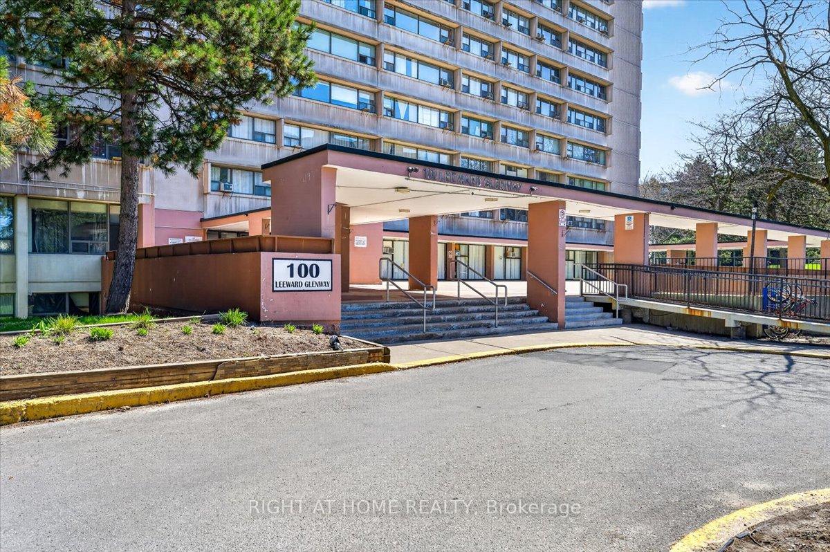 Photo 1 of Unit 708, 100 Leeward Glenway, Toronto, Flemingdon Park — HOMEH