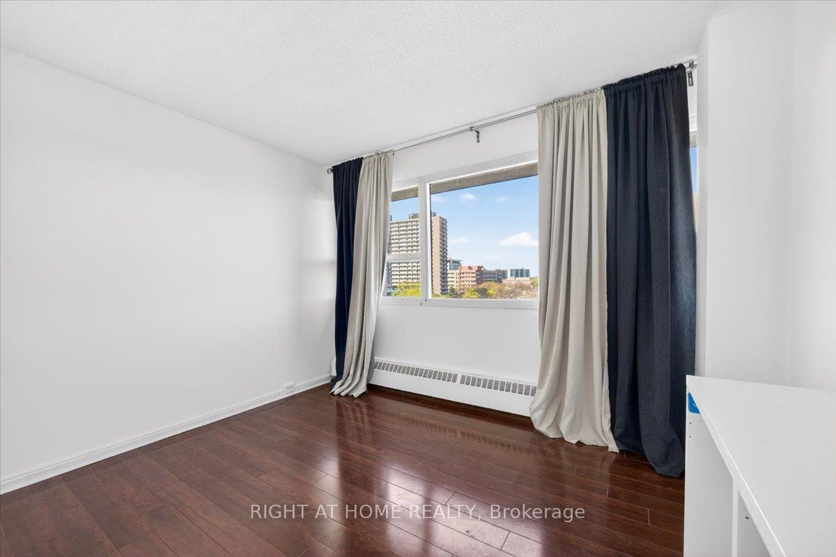 Photo 19 of Unit 708, 100 Leeward Glenway, Toronto, Flemingdon Park — HOMEH
