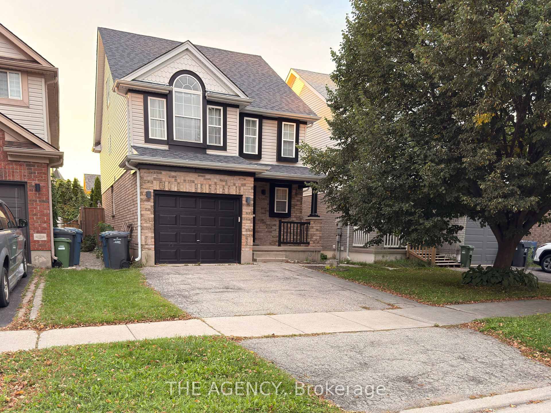 Photo 3 of 4 Porter Drive, Guelph, Pineridge/Westminster Woods — HOMEH